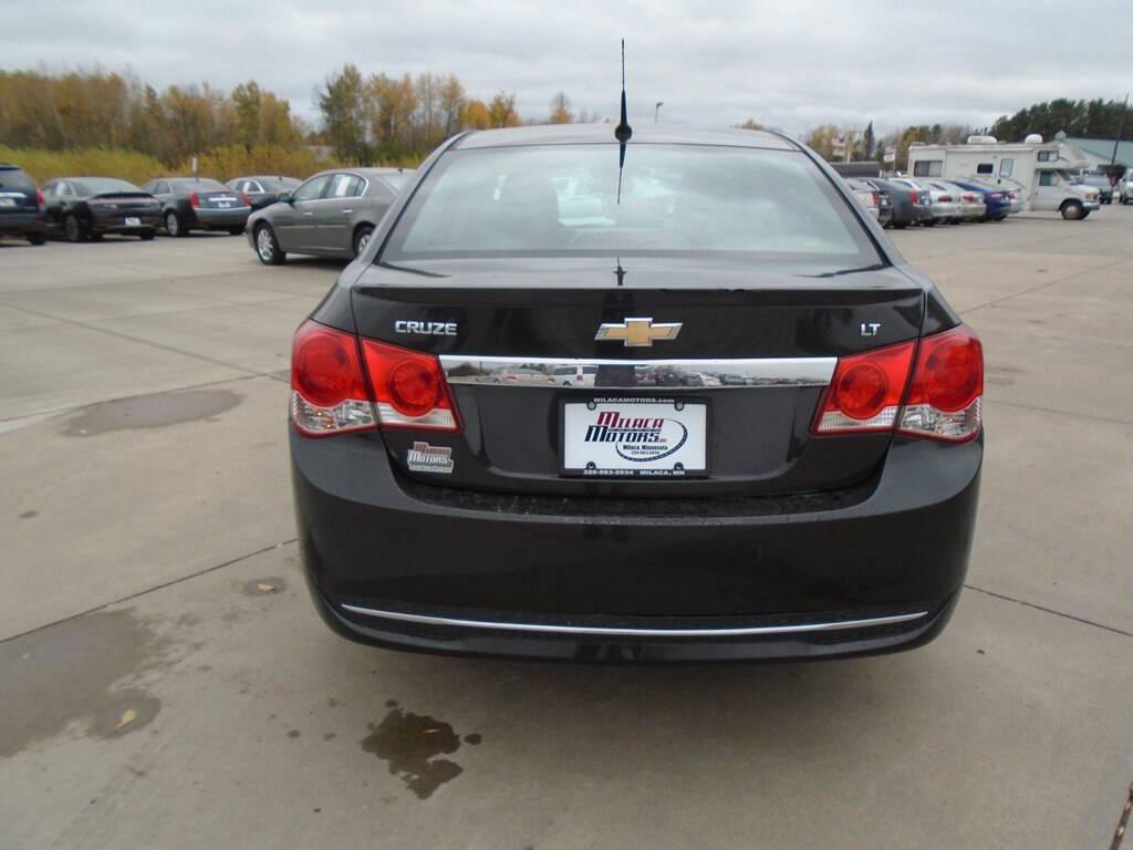 used 2014 Chevrolet Cruze car, priced at $9,275