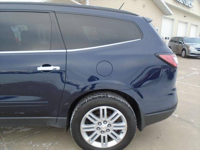 used 2015 Chevrolet Traverse car, priced at $11,475