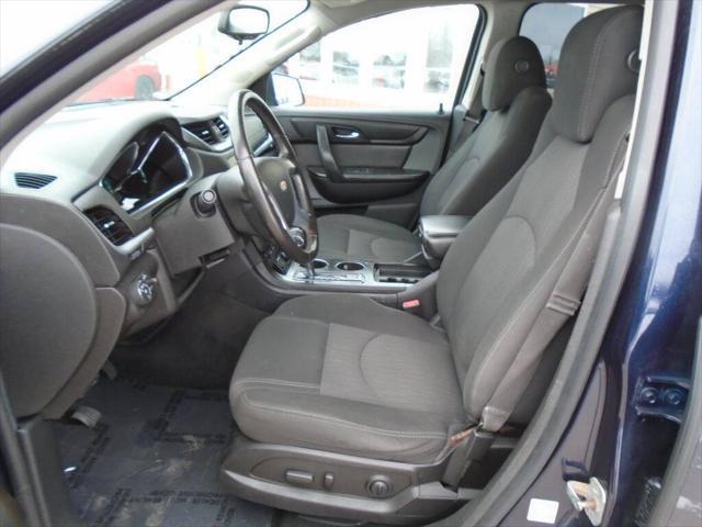 used 2015 Chevrolet Traverse car, priced at $11,475