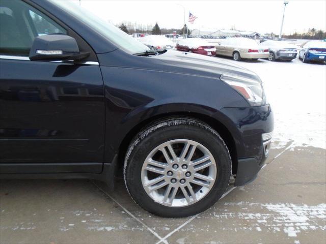 used 2015 Chevrolet Traverse car, priced at $11,475