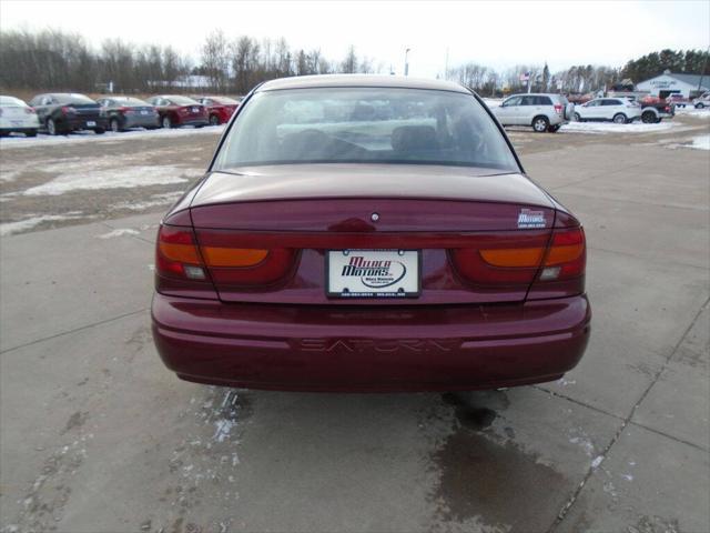 used 2001 Saturn SL car, priced at $5,975