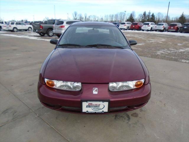 used 2001 Saturn SL car, priced at $5,975