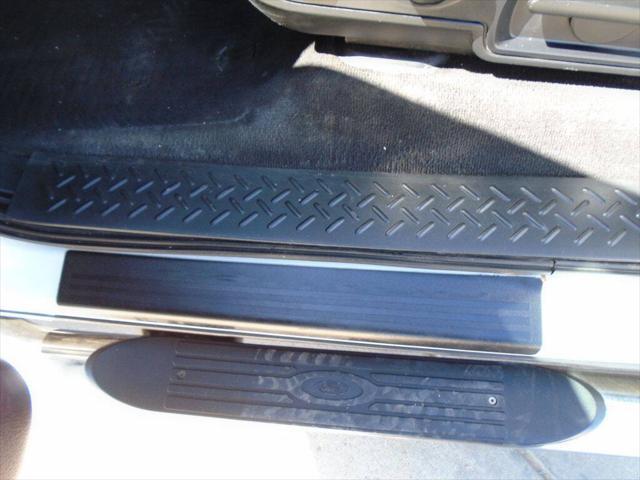 used 2007 Ford F-150 car, priced at $7,975
