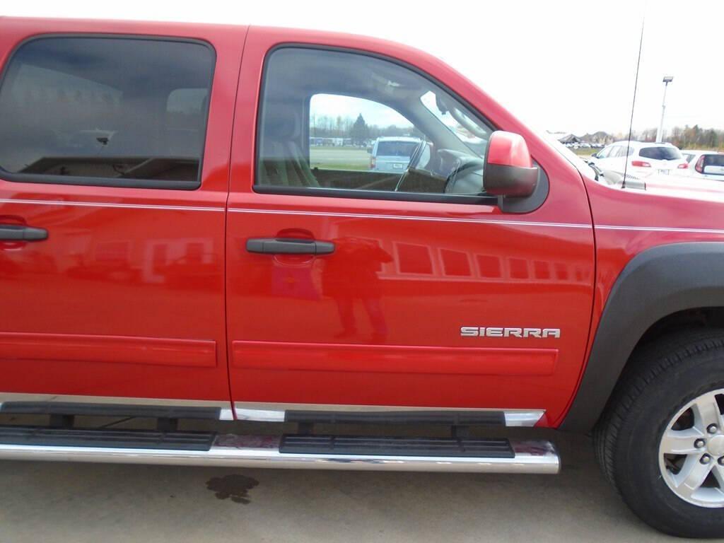 used 2012 GMC Sierra 1500 car, priced at $15,975
