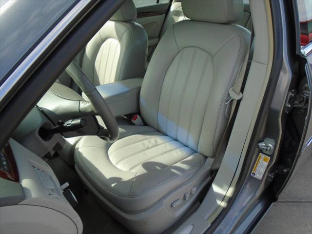 used 2007 Buick Lucerne car, priced at $9,975