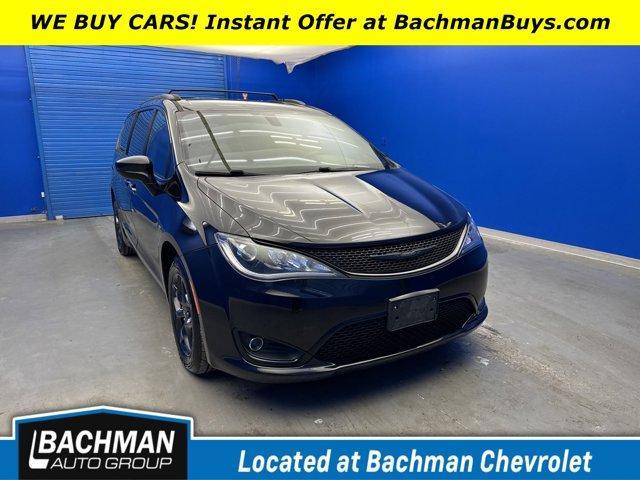 used 2019 Chrysler Pacifica car, priced at $16,995