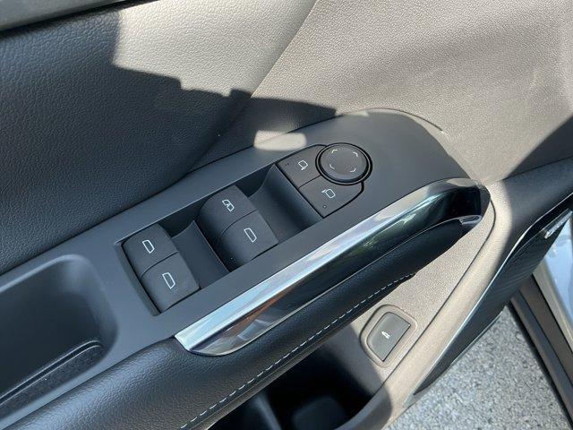 new 2025 Chevrolet Traverse car, priced at $44,621