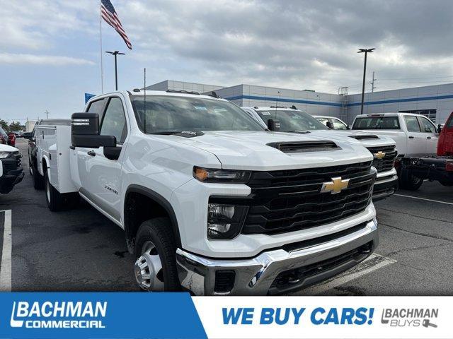 new 2024 Chevrolet Silverado 3500 car, priced at $52,213