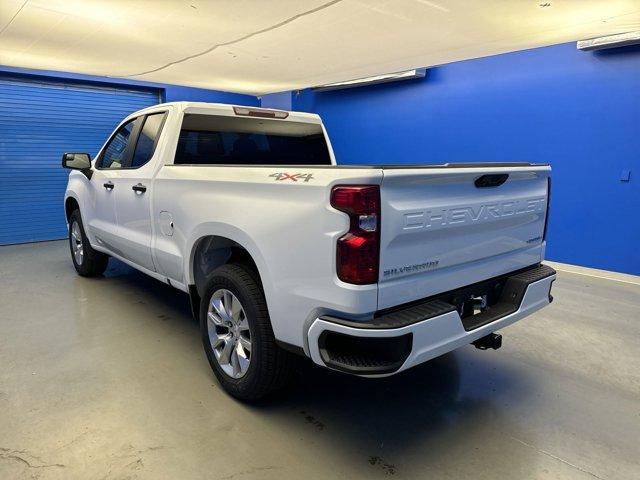 new 2025 Chevrolet Silverado 1500 car, priced at $42,940