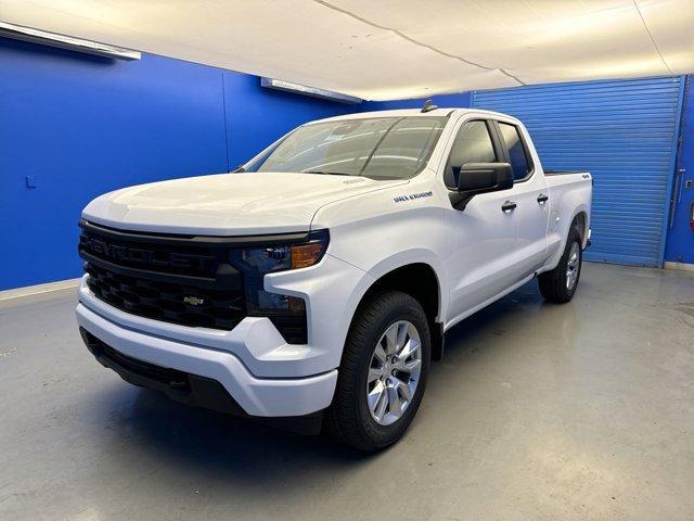 new 2025 Chevrolet Silverado 1500 car, priced at $42,940