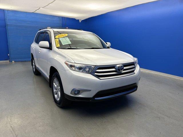 used 2013 Toyota Highlander car, priced at $11,228