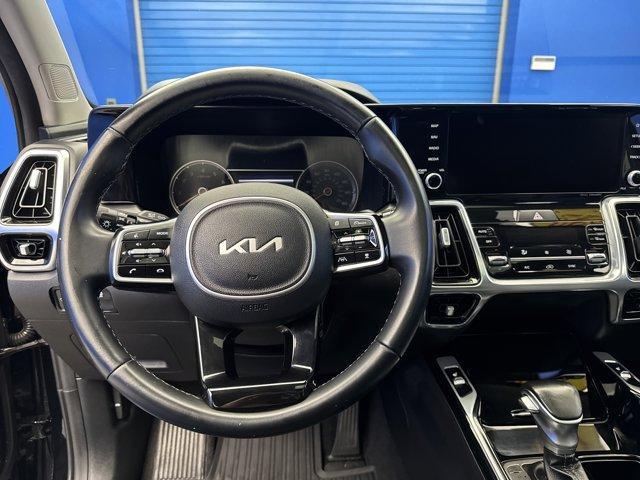 used 2022 Kia Sorento car, priced at $26,995