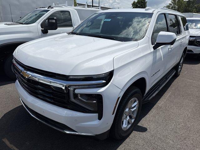 new 2025 Chevrolet Suburban car, priced at $66,495