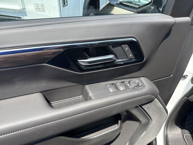 new 2025 Chevrolet Suburban car, priced at $66,495