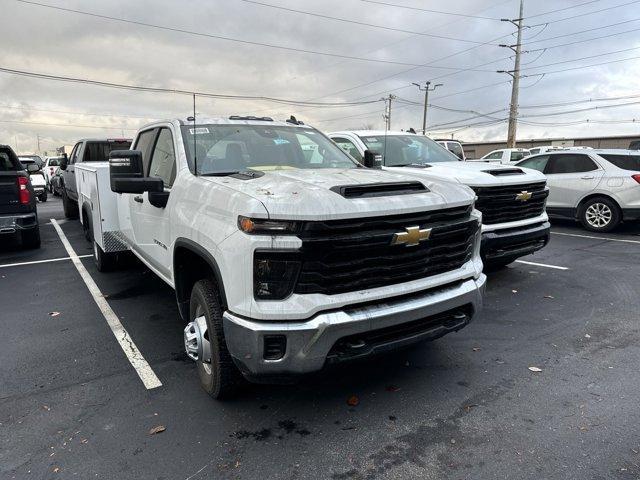 new 2024 Chevrolet Silverado 3500 car, priced at $70,987