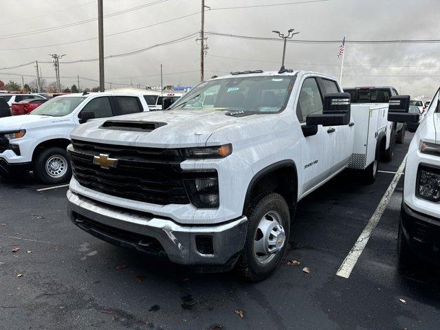 new 2024 Chevrolet Silverado 3500 car, priced at $70,987