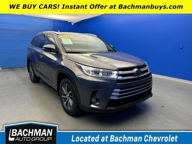 used 2018 Toyota Highlander Hybrid car, priced at $26,690