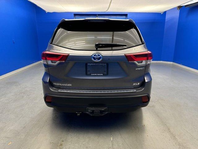 used 2018 Toyota Highlander Hybrid car, priced at $26,690