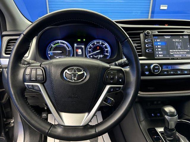 used 2018 Toyota Highlander Hybrid car, priced at $26,690