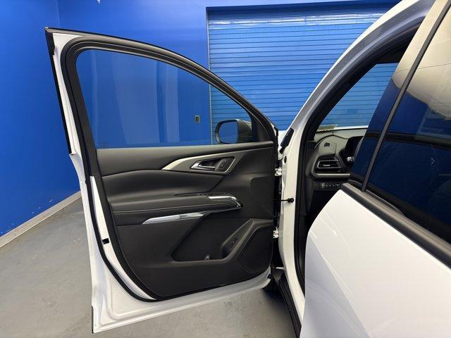 new 2026 Chevrolet Traverse car, priced at $46,398