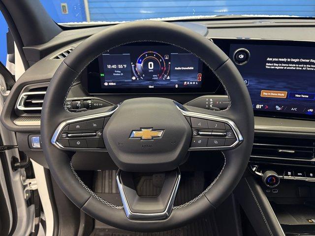 new 2026 Chevrolet Traverse car, priced at $43,078