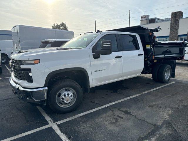 new 2024 Chevrolet Silverado 3500 car, priced at $77,292