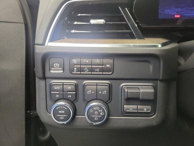 new 2025 Chevrolet Suburban car, priced at $89,987