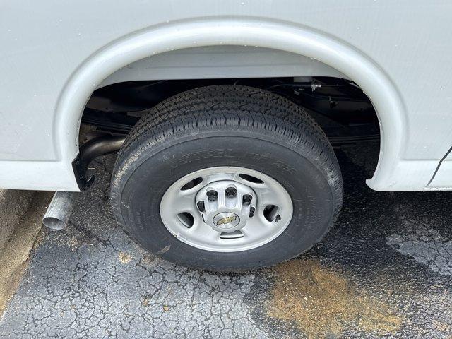 new 2025 Chevrolet Express 2500 car, priced at $50,804