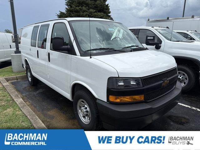 new 2025 Chevrolet Express 2500 car, priced at $50,804
