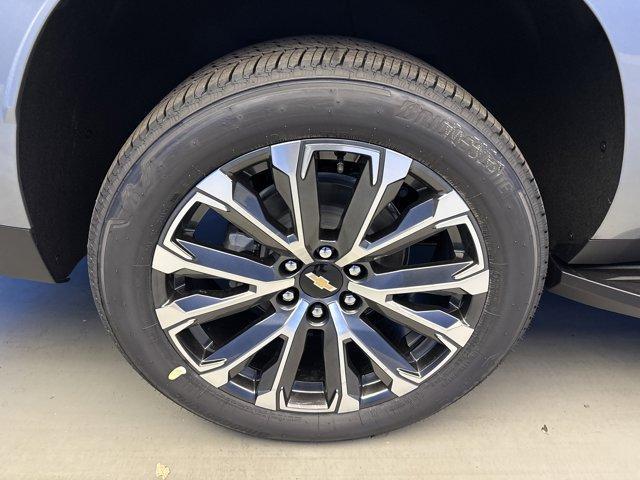 new 2025 Chevrolet Suburban car, priced at $80,993