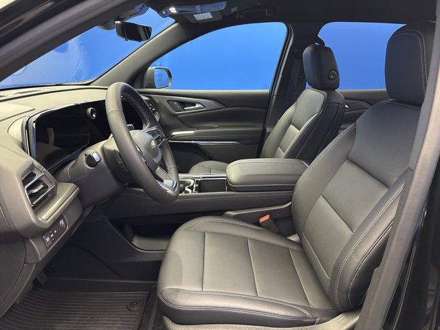 new 2026 Chevrolet Traverse car, priced at $44,438