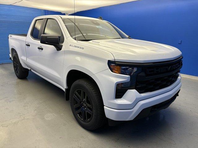 new 2025 Chevrolet Silverado 1500 car, priced at $43,240