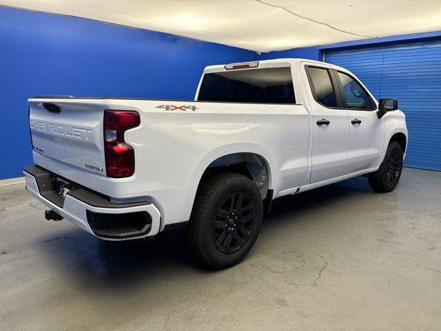 new 2025 Chevrolet Silverado 1500 car, priced at $43,240