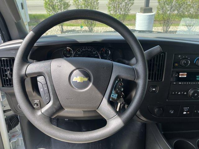 new 2025 Chevrolet Express 2500 car
