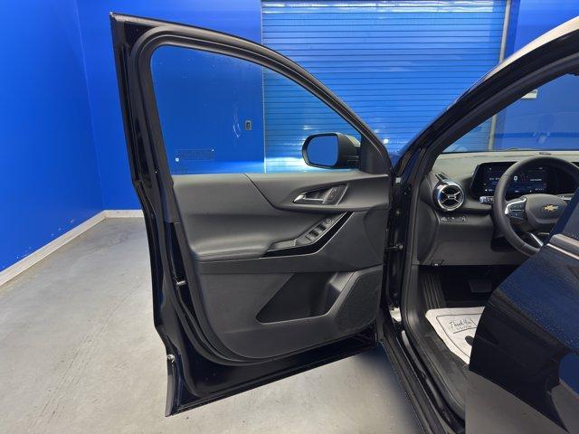 new 2026 Chevrolet Equinox car, priced at $29,035