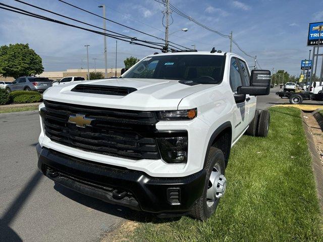 new 2024 Chevrolet Silverado 3500 car, priced at $60,293