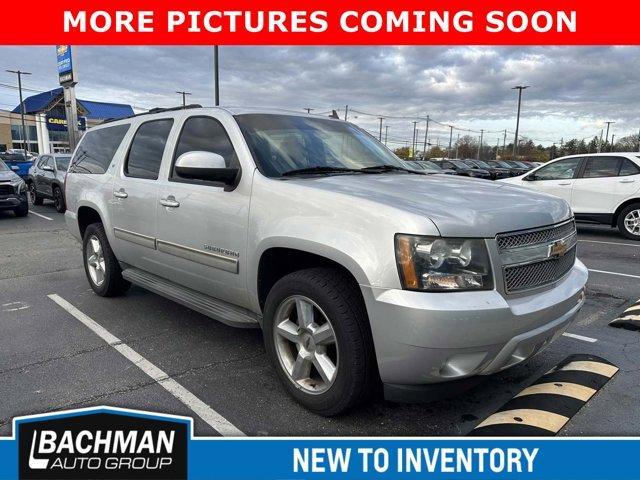 used 2014 Chevrolet Suburban car, priced at $10,995