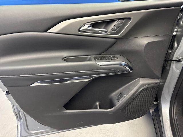 new 2026 Chevrolet Traverse car, priced at $43,078