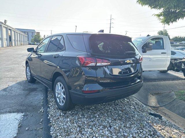 new 2024 Chevrolet Equinox car, priced at $30,115