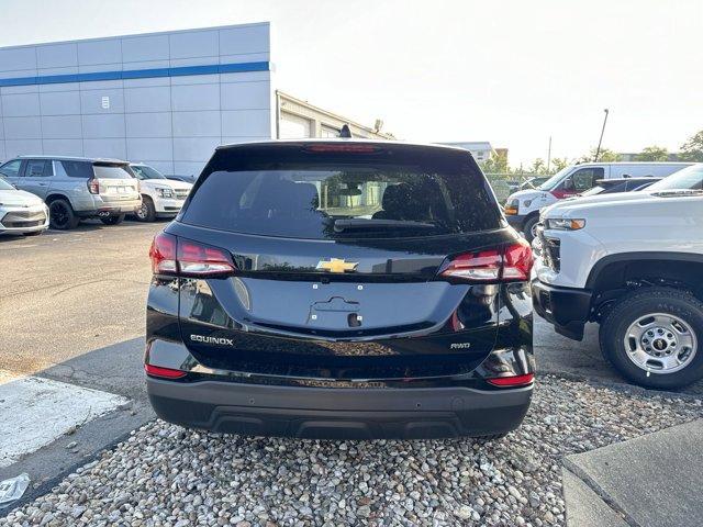 new 2024 Chevrolet Equinox car, priced at $30,115