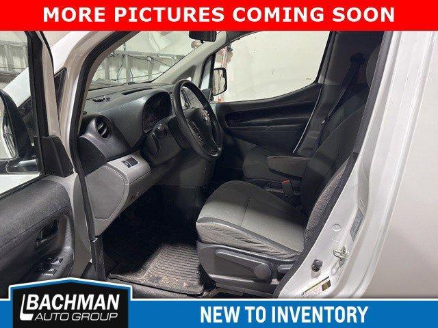 used 2019 Nissan NV200 car