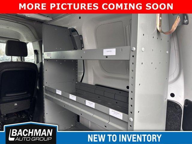 used 2019 Nissan NV200 car