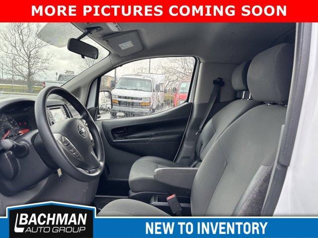 used 2019 Nissan NV200 car