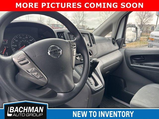 used 2019 Nissan NV200 car