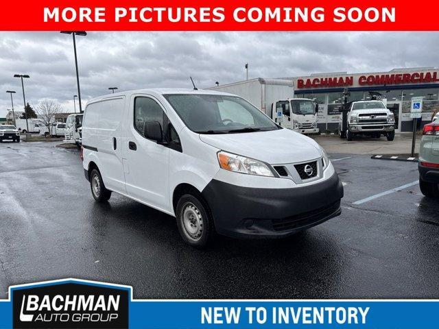 used 2019 Nissan NV200 car