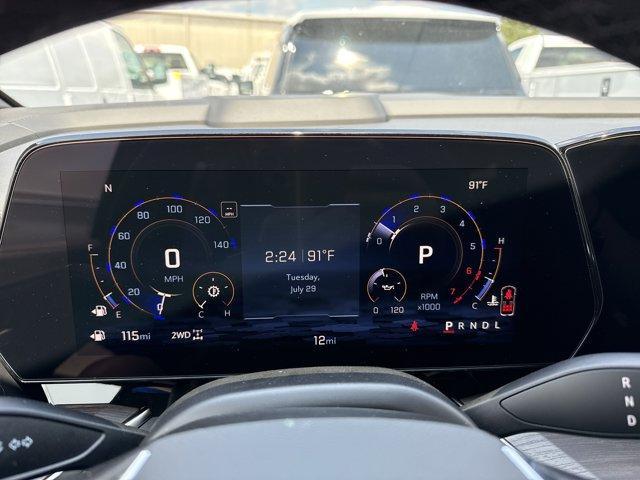 new 2025 Chevrolet Suburban car