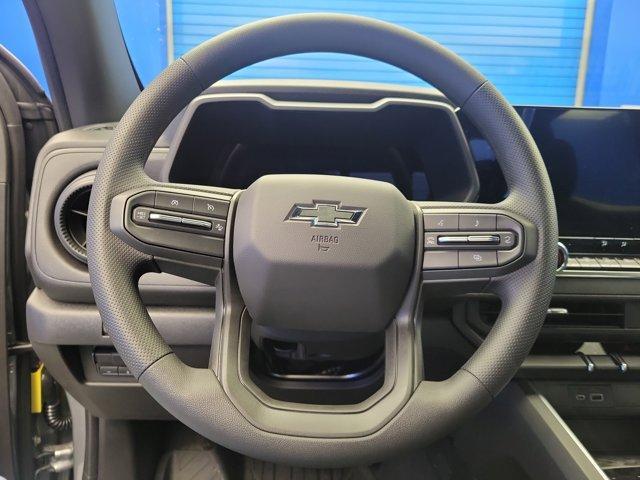 new 2025 Chevrolet Colorado car, priced at $43,070