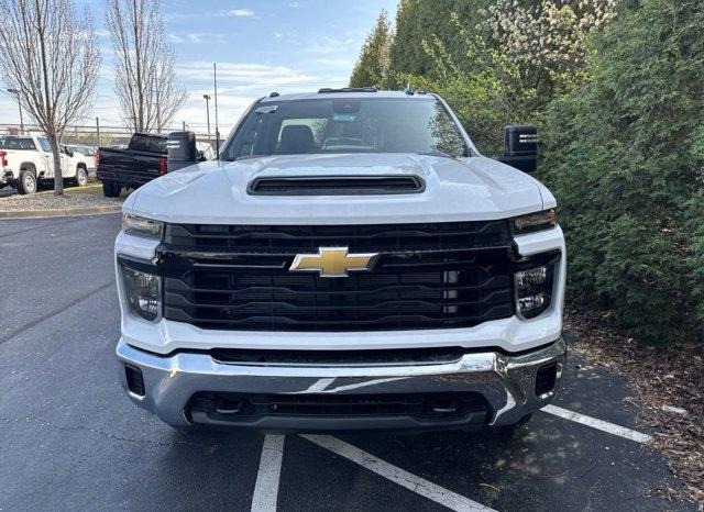 new 2024 Chevrolet Silverado 3500 car, priced at $47,290