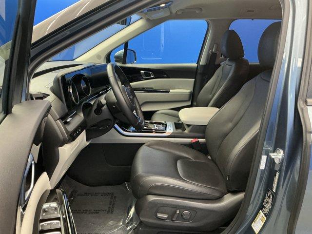 used 2023 Kia Carnival car, priced at $35,430