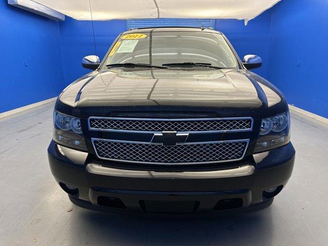 used 2011 Chevrolet Avalanche car, priced at $14,995